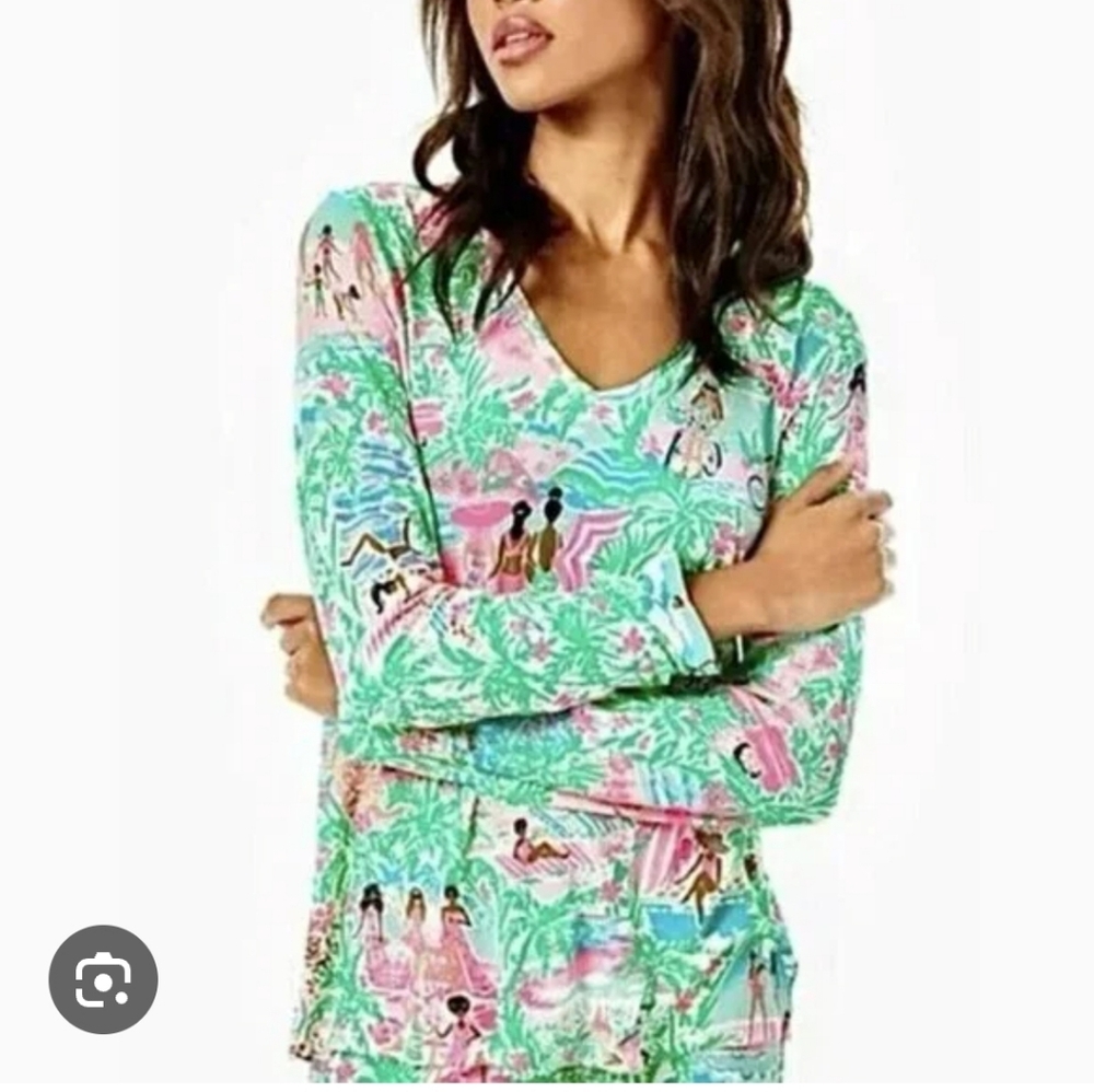 Lilly Pulitzer Tropical Print Pajama Top - Picture 2 of 8